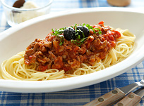 Lamb and Tomato sauce pasta